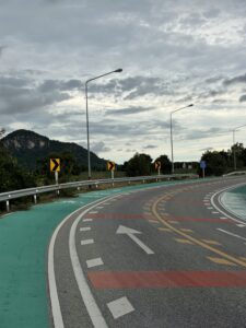 Маршрут по Wat Yansangwararam, Khao Chi Chan и Nong Nooch
