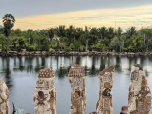 Маршрут по Wat Yansangwararam, Khao Chi Chan и Nong Nooch